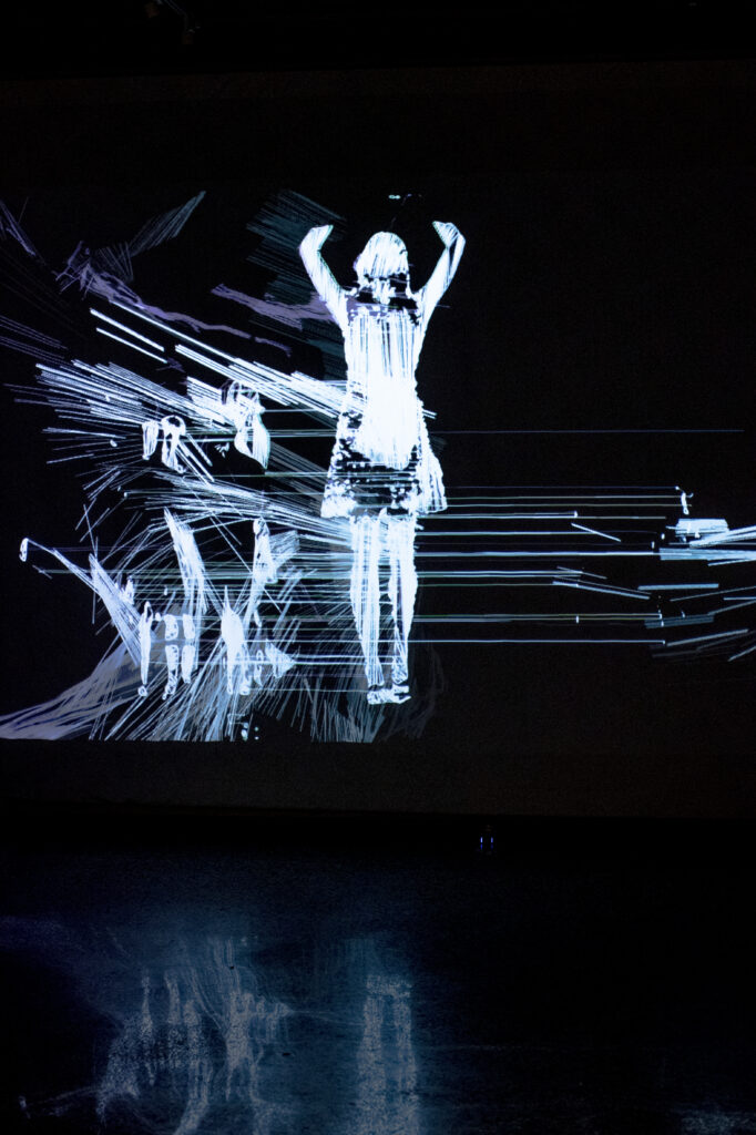 DAP_Art Night_Florencia Installation Out of Body(8)