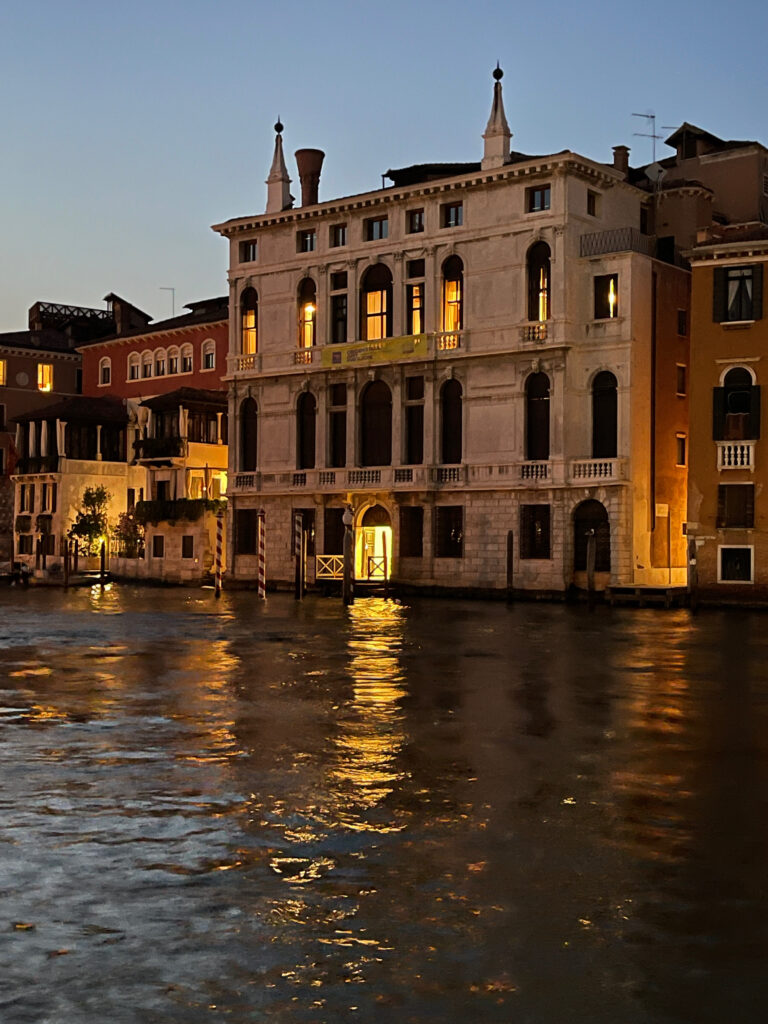 DAP_Levi Palace_facade_canal night (2)