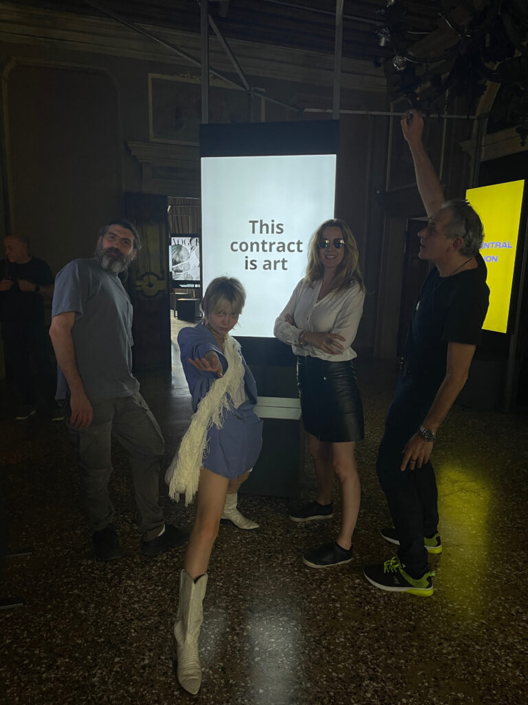 DAP_Venice_TEAM_Group Photo David, Florencia, Javier & Artist