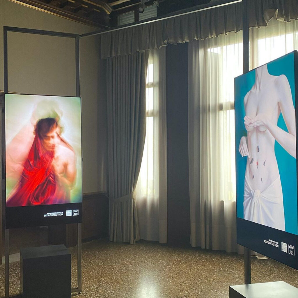 DAP_Venice_week_Photography & NFT_exhibition_Room 2 (11)